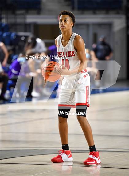 Thumbnail 3 in Bellaire v Ridge Point (UIL 6A Area Playoff) photogallery.