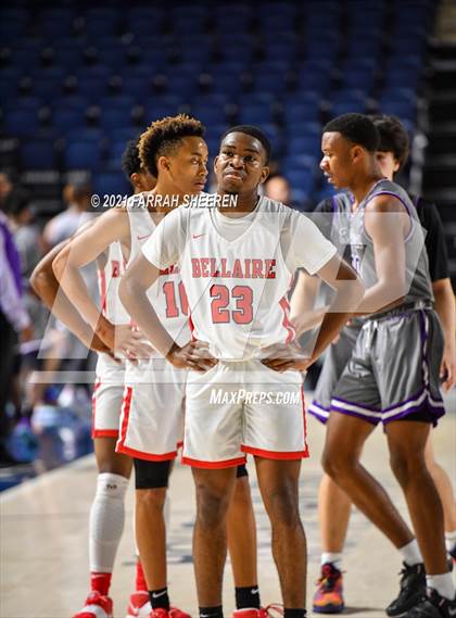 Thumbnail 3 in Bellaire v Ridge Point (UIL 6A Area Playoff) photogallery.