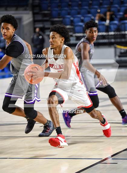 Thumbnail 2 in Bellaire v Ridge Point (UIL 6A Area Playoff) photogallery.