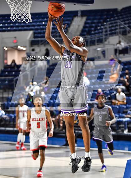 Thumbnail 2 in Bellaire v Ridge Point (UIL 6A Area Playoff) photogallery.
