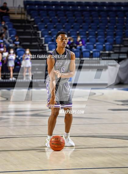 Thumbnail 1 in Bellaire v Ridge Point (UIL 6A Area Playoff) photogallery.