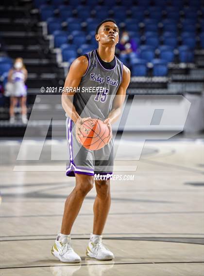 Thumbnail 1 in Bellaire v Ridge Point (UIL 6A Area Playoff) photogallery.