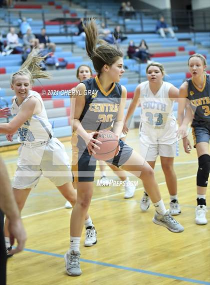 Thumbnail 1 in Sullivan Central @ Sullivan South photogallery.