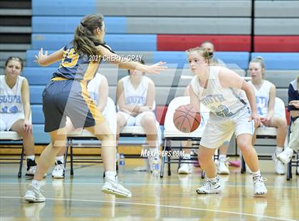 Thumbnail 3 in Sullivan Central @ Sullivan South photogallery.