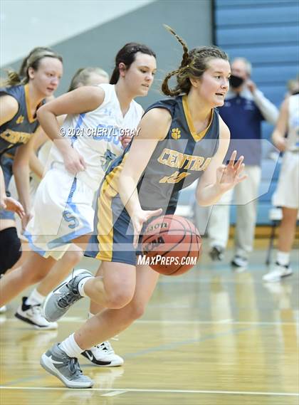 Thumbnail 1 in Sullivan Central @ Sullivan South photogallery.
