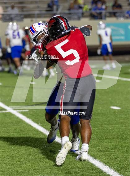 Thumbnail 3 in King @ Goose Creek Memorial photogallery.