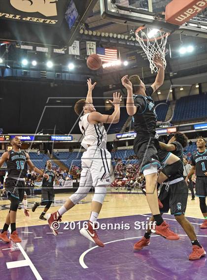 Thumbnail 3 in Sheldon vs. Modesto Christian (CIF SJS D1 Semifinal) photogallery.