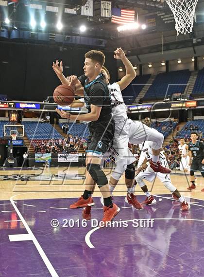 Thumbnail 1 in Sheldon vs. Modesto Christian (CIF SJS D1 Semifinal) photogallery.