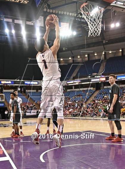 Thumbnail 3 in Sheldon vs. Modesto Christian (CIF SJS D1 Semifinal) photogallery.