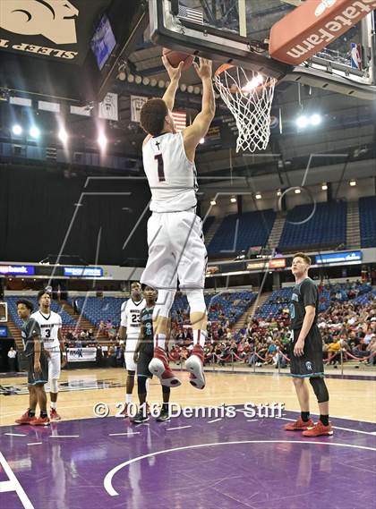 Thumbnail 2 in Sheldon vs. Modesto Christian (CIF SJS D1 Semifinal) photogallery.