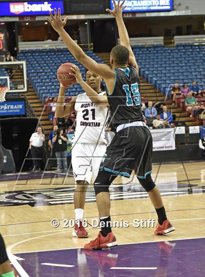 Thumbnail 3 in Sheldon vs. Modesto Christian (CIF SJS D1 Semifinal) photogallery.