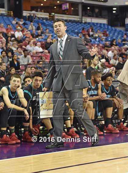Thumbnail 3 in Sheldon vs. Modesto Christian (CIF SJS D1 Semifinal) photogallery.