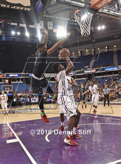 Thumbnail 1 in Sheldon vs. Modesto Christian (CIF SJS D1 Semifinal) photogallery.