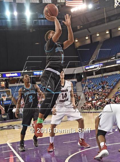 Thumbnail 1 in Sheldon vs. Modesto Christian (CIF SJS D1 Semifinal) photogallery.