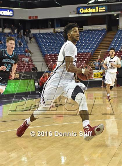 Thumbnail 3 in Sheldon vs. Modesto Christian (CIF SJS D1 Semifinal) photogallery.