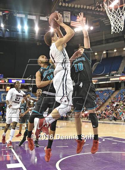 Thumbnail 1 in Sheldon vs. Modesto Christian (CIF SJS D1 Semifinal) photogallery.