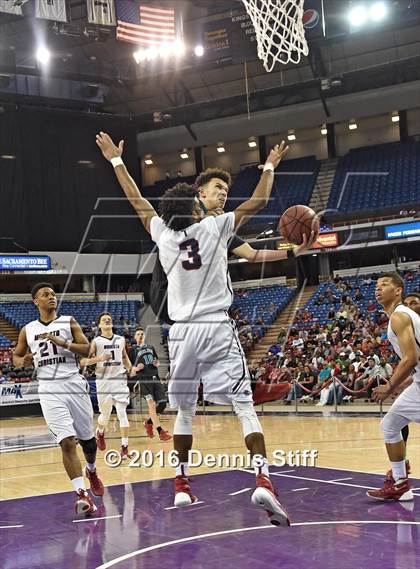Thumbnail 3 in Sheldon vs. Modesto Christian (CIF SJS D1 Semifinal) photogallery.