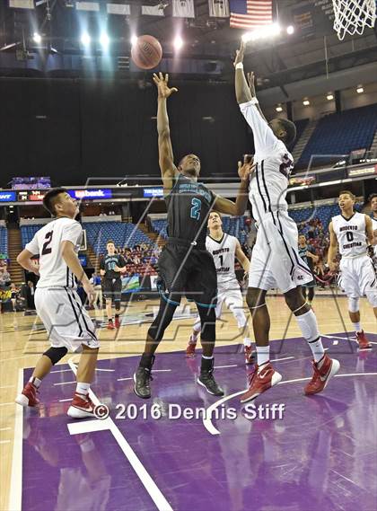 Thumbnail 2 in Sheldon vs. Modesto Christian (CIF SJS D1 Semifinal) photogallery.
