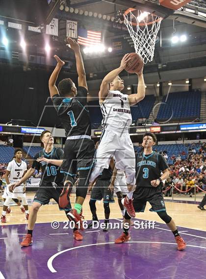 Thumbnail 1 in Sheldon vs. Modesto Christian (CIF SJS D1 Semifinal) photogallery.