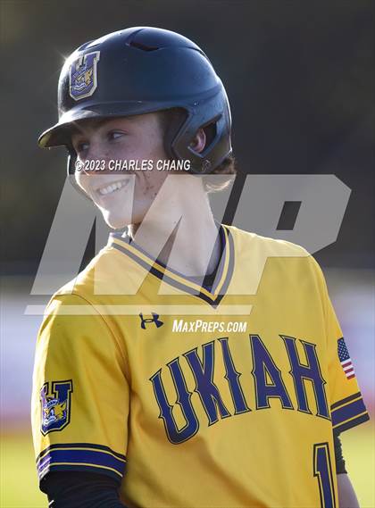 Thumbnail 2 in Ukiah vs Piner photogallery.