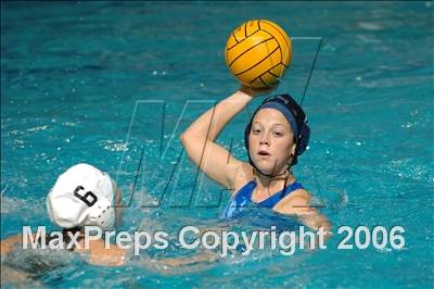 Thumbnail 3 in Villa Park vs Corona del Mar (D2 Section Final) photogallery.