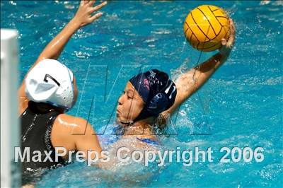Thumbnail 3 in Villa Park vs Corona del Mar (D2 Section Final) photogallery.