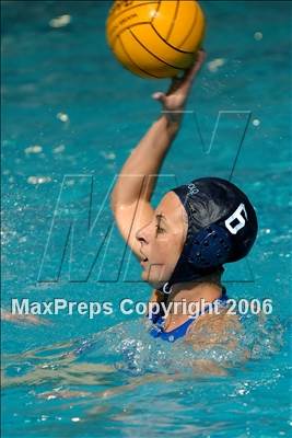 Thumbnail 2 in Villa Park vs Corona del Mar (D2 Section Final) photogallery.