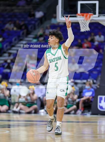 Thumbnail 3 in Tatum vs. Cole (UIL 3A State Championship) photogallery.