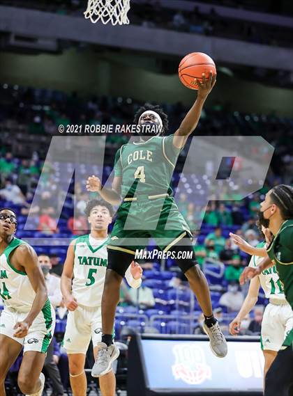Thumbnail 3 in Tatum vs. Cole (UIL 3A State Championship) photogallery.