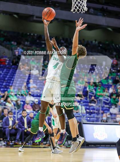 Thumbnail 3 in Tatum vs. Cole (UIL 3A State Championship) photogallery.