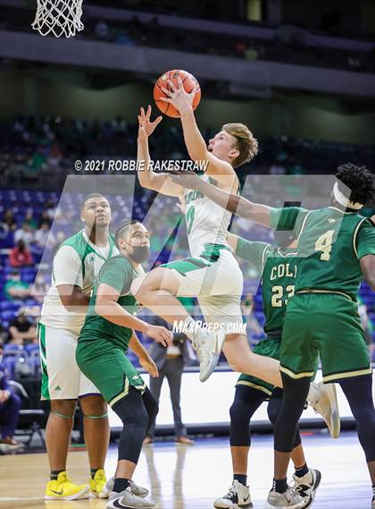 Thumbnail 2 in Tatum vs. Cole (UIL 3A State Championship) photogallery.