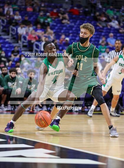 Thumbnail 3 in Tatum vs. Cole (UIL 3A State Championship) photogallery.