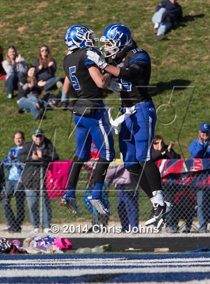 Thumbnail 1 in Althoff Catholic @ Columbia photogallery.