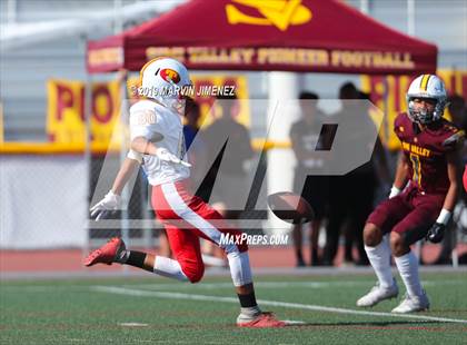 Thumbnail 2 in Taft @ Simi Valley photogallery.
