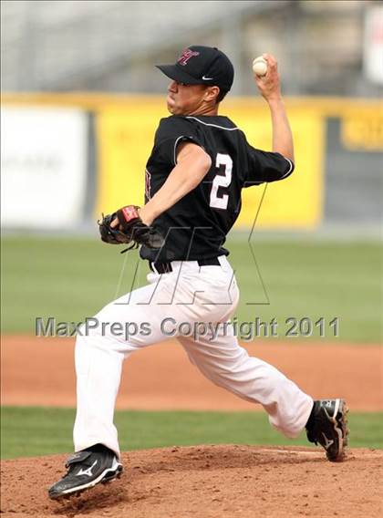 Thumbnail 3 in Desert Vista vs. Hamilton photogallery.