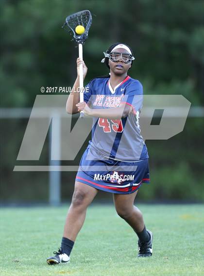 Thumbnail 3 in Apex vs Apex Friendship (NCHSAA Round 2 Playoff) photogallery.