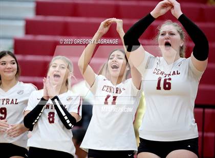 Thumbnail 2 in Timber Creek vs Keller Central photogallery.