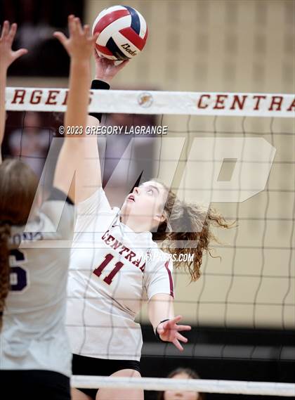 Thumbnail 2 in Timber Creek vs Keller Central photogallery.