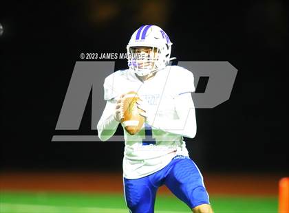 Thumbnail 3 in Port Washington vs. Massapequa photogallery.