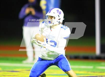Thumbnail 2 in Port Washington vs. Massapequa photogallery.