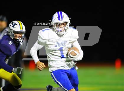 Thumbnail 3 in Port Washington vs. Massapequa photogallery.