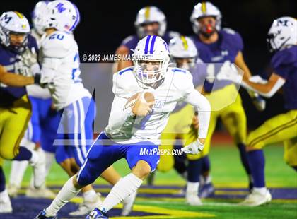 Thumbnail 3 in Port Washington vs. Massapequa photogallery.