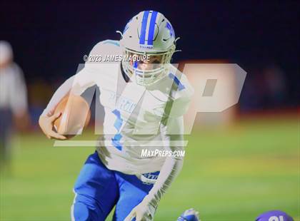 Thumbnail 2 in Port Washington vs. Massapequa photogallery.