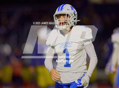 Thumbnail 2 in Port Washington vs. Massapequa photogallery.