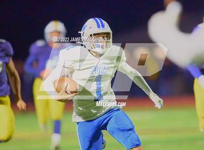 Thumbnail 3 in Port Washington vs. Massapequa photogallery.