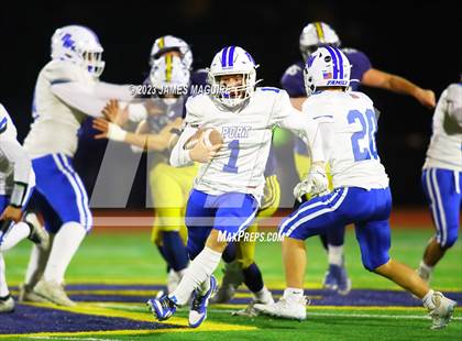 Thumbnail 2 in Port Washington vs. Massapequa photogallery.