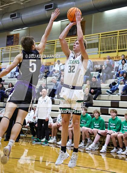 Thumbnail 2 in Box Elder vs. Syracuse photogallery.