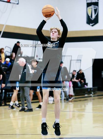 Thumbnail 2 in Oakwood vs Crescenta Valley (The Warrior Showcase) photogallery.