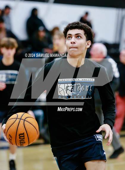 Thumbnail 1 in Oakwood vs Crescenta Valley (The Warrior Showcase) photogallery.
