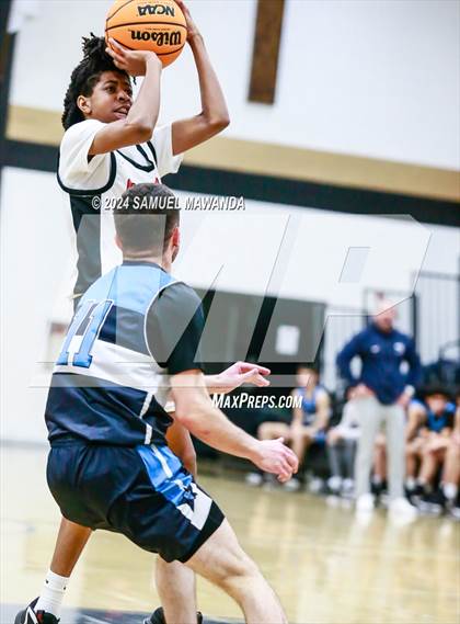 Thumbnail 3 in Oakwood vs Crescenta Valley (The Warrior Showcase) photogallery.